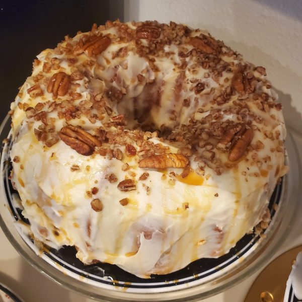 Pecan Carmel Pound Cake